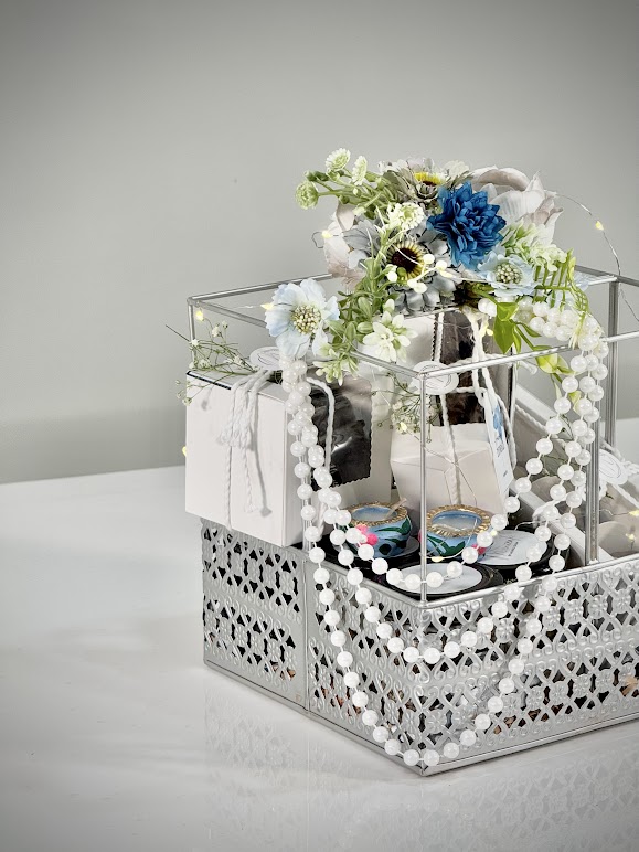 Silver Hamper